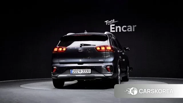 Kia The New Niro id 3592406 из Кореи 14