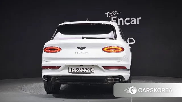 Bentley Bentayga id 3620692 из Кореи 14