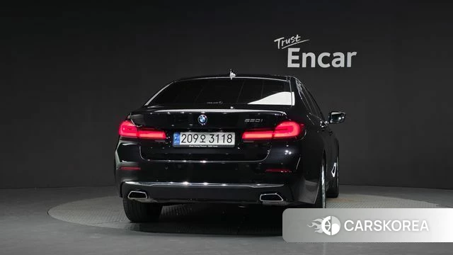 BMW 5 Series (G30) id 4928984 из Кореи 14