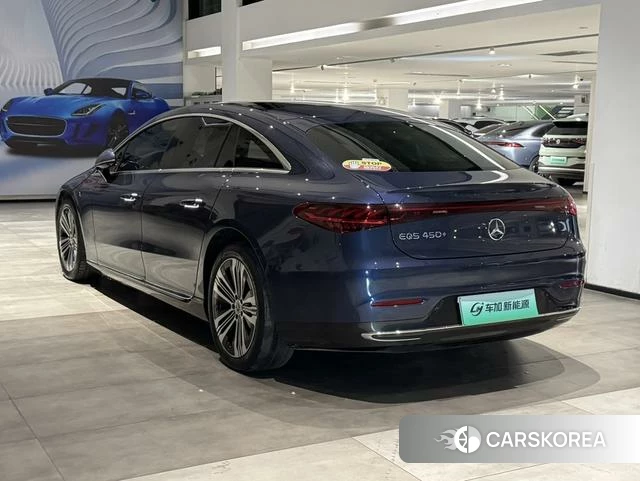 Mercedes-Benz EQS 2023 Синий из Китая, фото 4