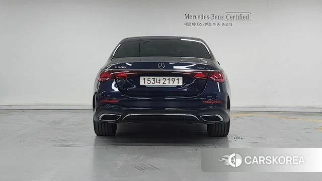Mercedes-Benz E-Class W214 id 4792275 из Кореи 11