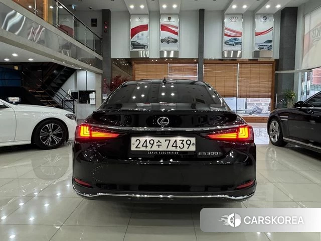 Lexus ES300h 7th generation id 4336916 из Кореи 14