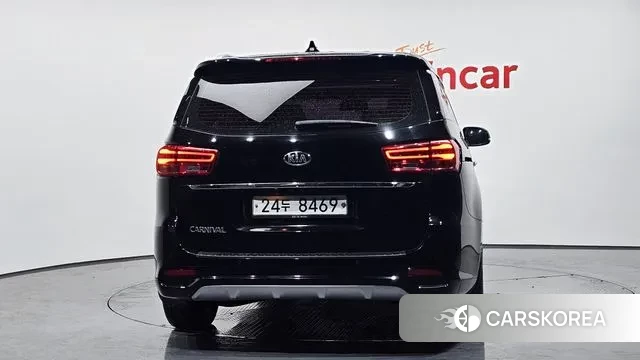 Kia The New Carnival id 3509761 из Кореи 14