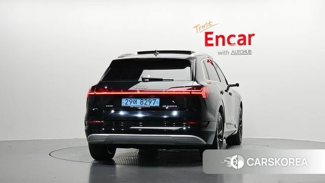 Audi e-Tron id 4542660 из Кореи 27