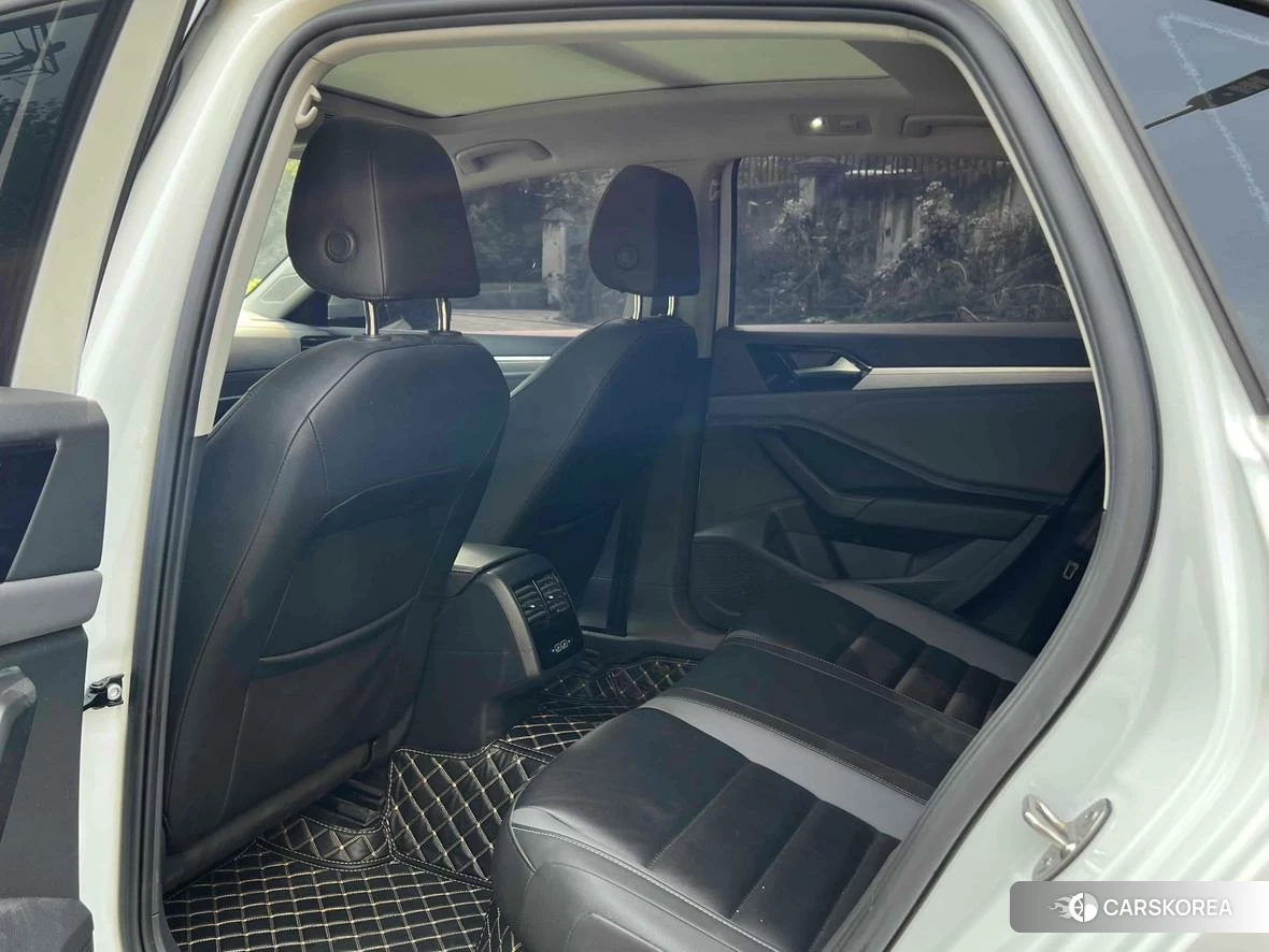 Volkswagen Sagitar 2020 Белый из Китая, фото 4
