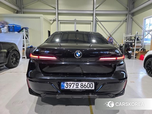 BMW 7 Series (G70) id 4612287 из Кореи 14