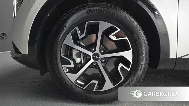 Kia Sportage 5th Generation Hybrid id 4871556 из Кореи 31