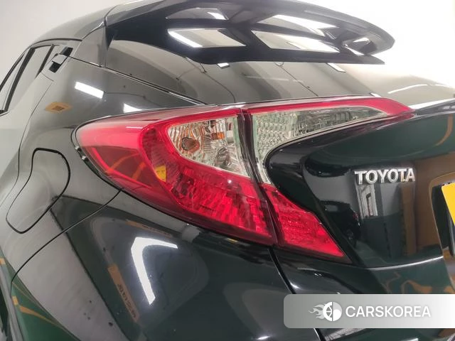 Toyota C-HR id 4254017 из Китая 14