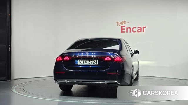 Mercedes-Benz E-Class W214 id 4783116 из Кореи 25