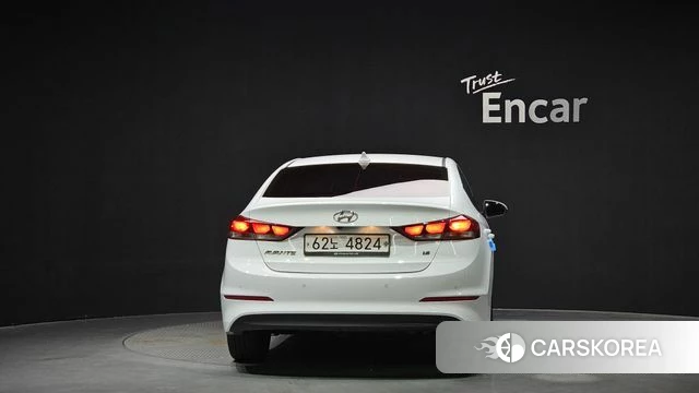 Hyundai Avante AD id 4325829 из Кореи 24