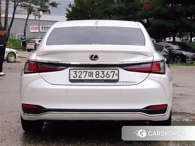 Lexus ES300h 7th generation id 3120472 из Кореи 14