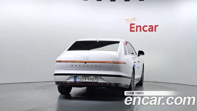 Hyundai Grandeur Hybrid (GN7) id 2822935 из Кореи 14