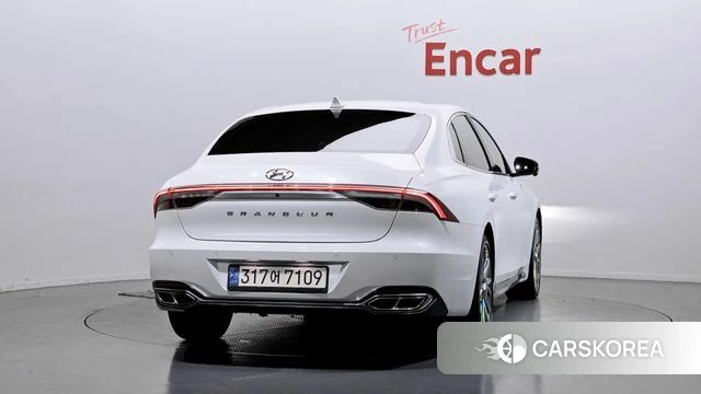 Hyundai The New Grandeur IG id 4402108 из Кореи 24