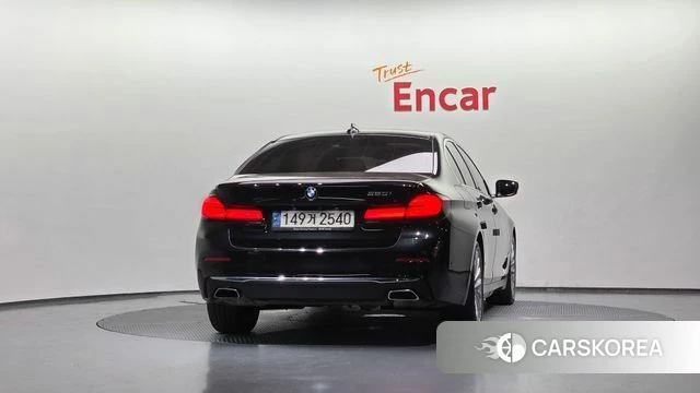 BMW 5 Series (G30) id 4402429 из Кореи 28