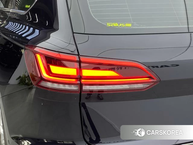 Volkswagen Touareg 2019 Черный из Китая, фото 6