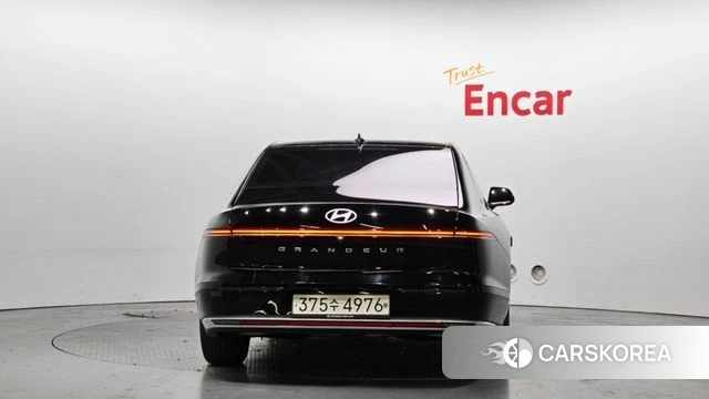 Hyundai Grandeur (GN7) id 3798916 из Кореи 14