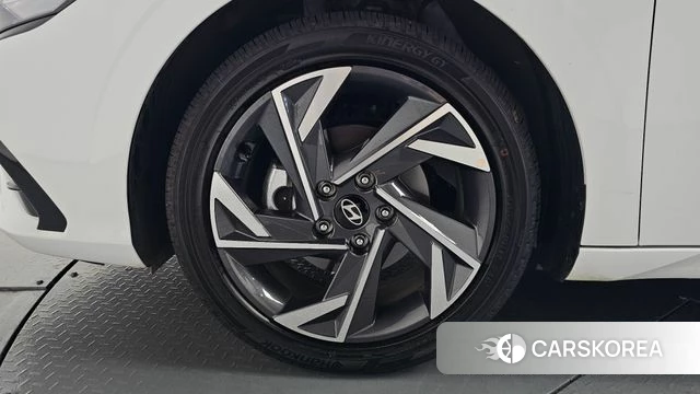 Hyundai The New Avante (CN7) id 4639775 из Кореи 28