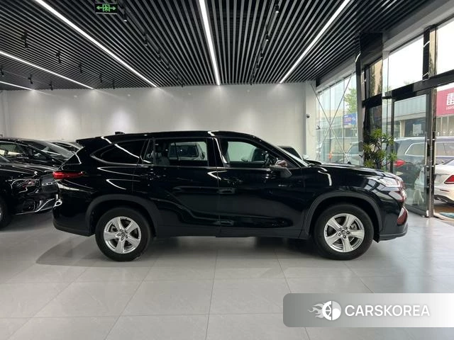 Toyota Highlander id 3945097 из Китая 11