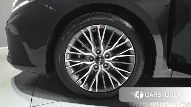 Kia The New K3 2nd generation id 3909801 из Кореи 14