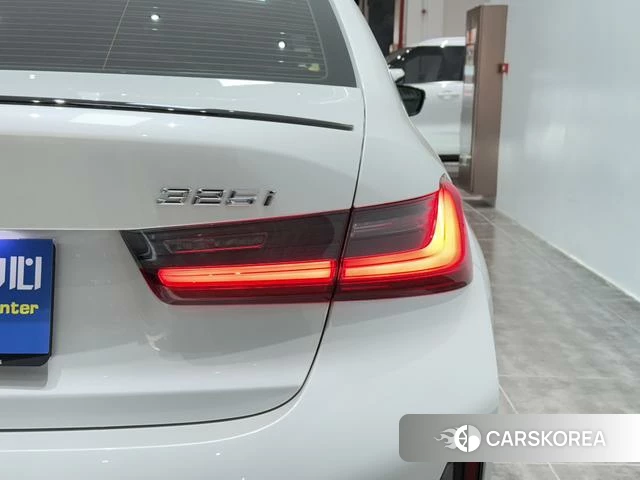 BMW 3 series id 4299579 из Китая 26