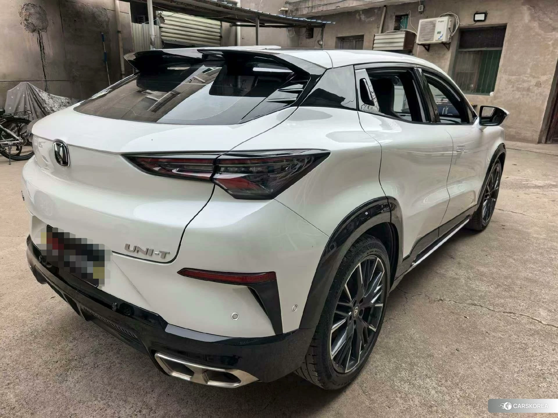 Chang'an UNI-T 2023 Белый из Китая, фото 4