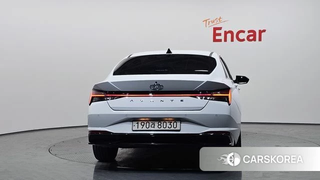 Hyundai Avante Hybrid (CN7) id 3954622 из Кореи 14