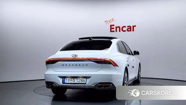 Hyundai The New Grandeur IG id 3778600 из Кореи 14