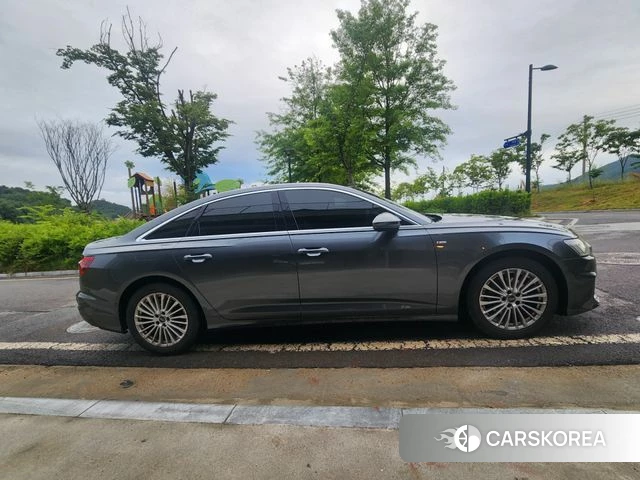 Audi A6 (C8) id 4376582 из Кореи 4