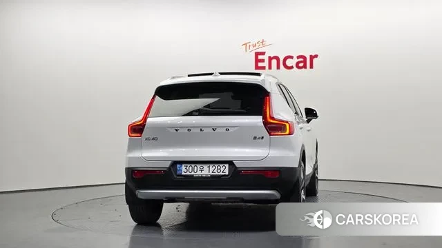 Volvo XC40 id 3712168 из Кореи 14