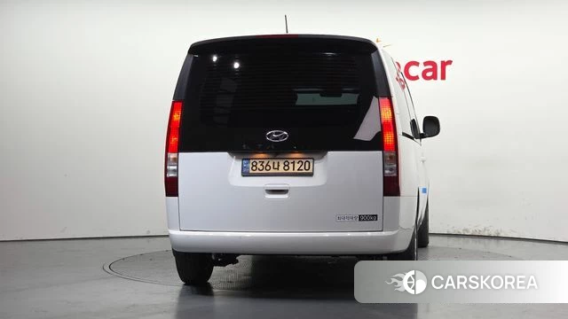 Hyundai Staria id 4506264 из Кореи 14