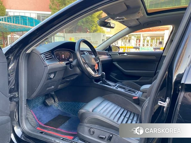 Volkswagen Magotan 2021 Черный из Китая, фото 4