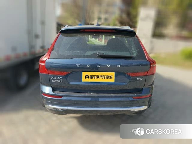 Volvo XC60 2022 Синий из Китая, фото 4