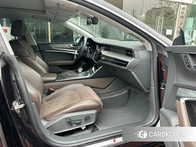 Audi A7L id 4272319 из Китая 7