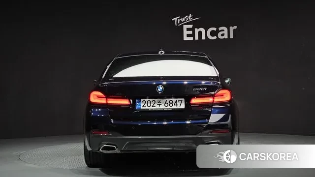 BMW 5 Series (G30) id 2989392 из Кореи 14