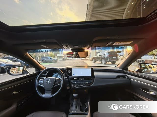 Lexus ES id 4262223 из Китая 11