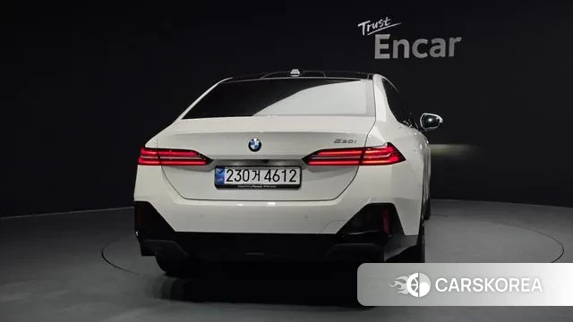 BMW 5 Series (G60) id 3763168 из Кореи 14