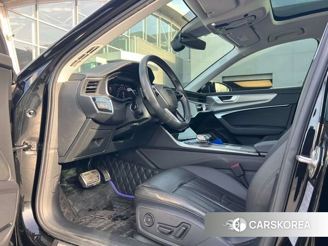 Audi A6 (import) 2022 Черный из Китая, фото 5