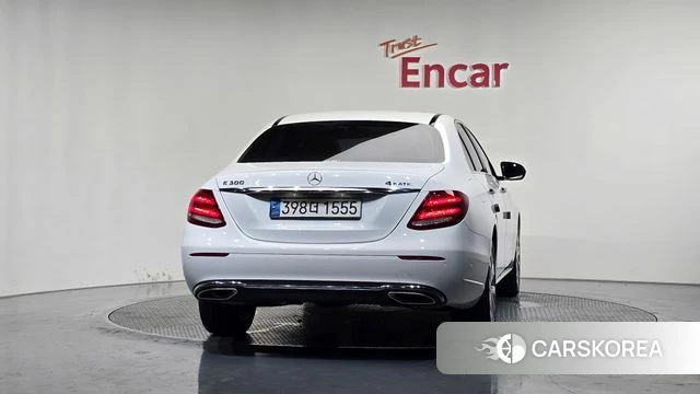 Mercedes-Benz E-Class W213 id 4551900 из Кореи 27