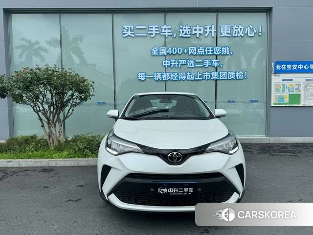 Toyota C-HR 2023 Белый из Китая, фото 6