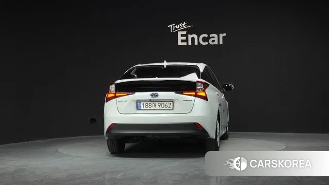 Toyota Prius 4th Generation id 3383813 из Кореи 14