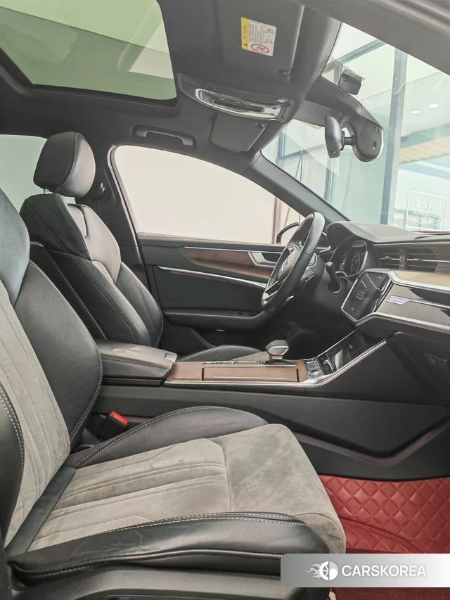 Audi A6L id 4241500 из Китая 9