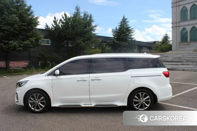 Kia The New Carnival id 4765135 из Кореи 14