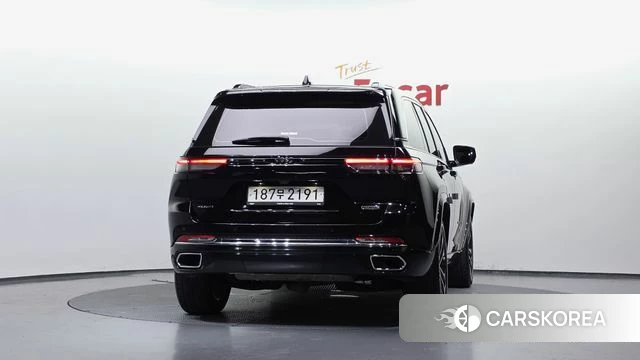 Jeep Grand Cherokee (WL) id 4640743 из Кореи 27