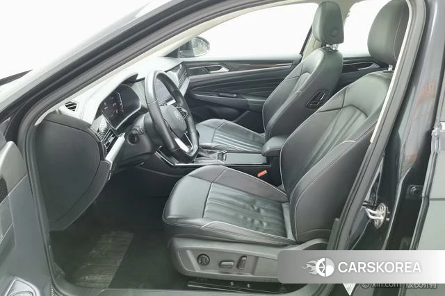 Volkswagen Passat id 4297766 из Китая 18