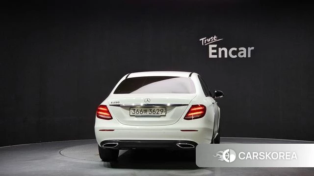 Mercedes-Benz E-Class W213 id 4377379 из Кореи 14