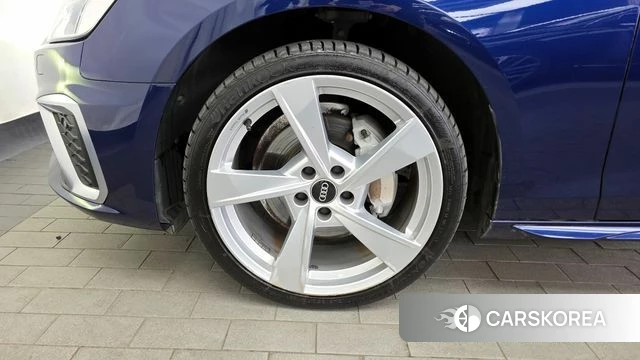 Audi A4 (B9) id 3793967 из Кореи 14