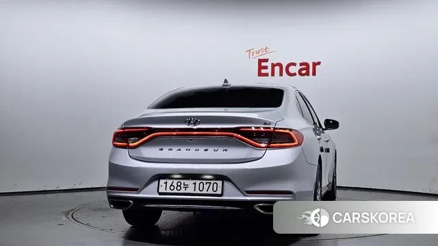 Hyundai Grandeur IG id 3024193 из Кореи 14