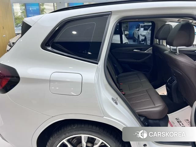 BMW X3 id 4256436 из Китая 23