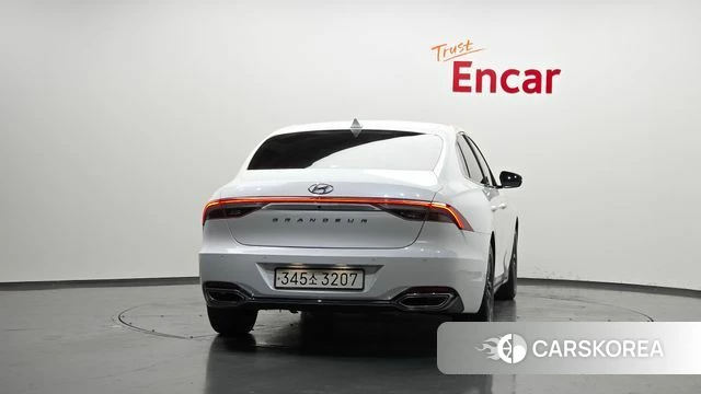 Hyundai The New Grandeur IG id 4445792 из Кореи 14