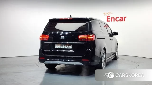 Kia The New Carnival id 3687104 из Кореи 14